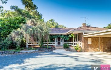 1 Lenne Road, Beaconsfield Upper