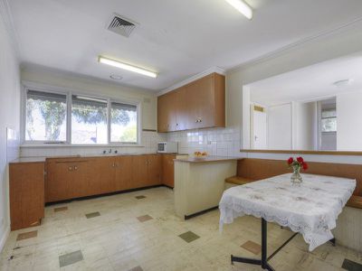 52 Twyford Street, Box Hill North