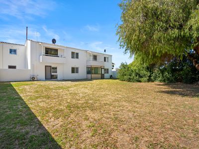2 / 15 Corvus Place, Rockingham