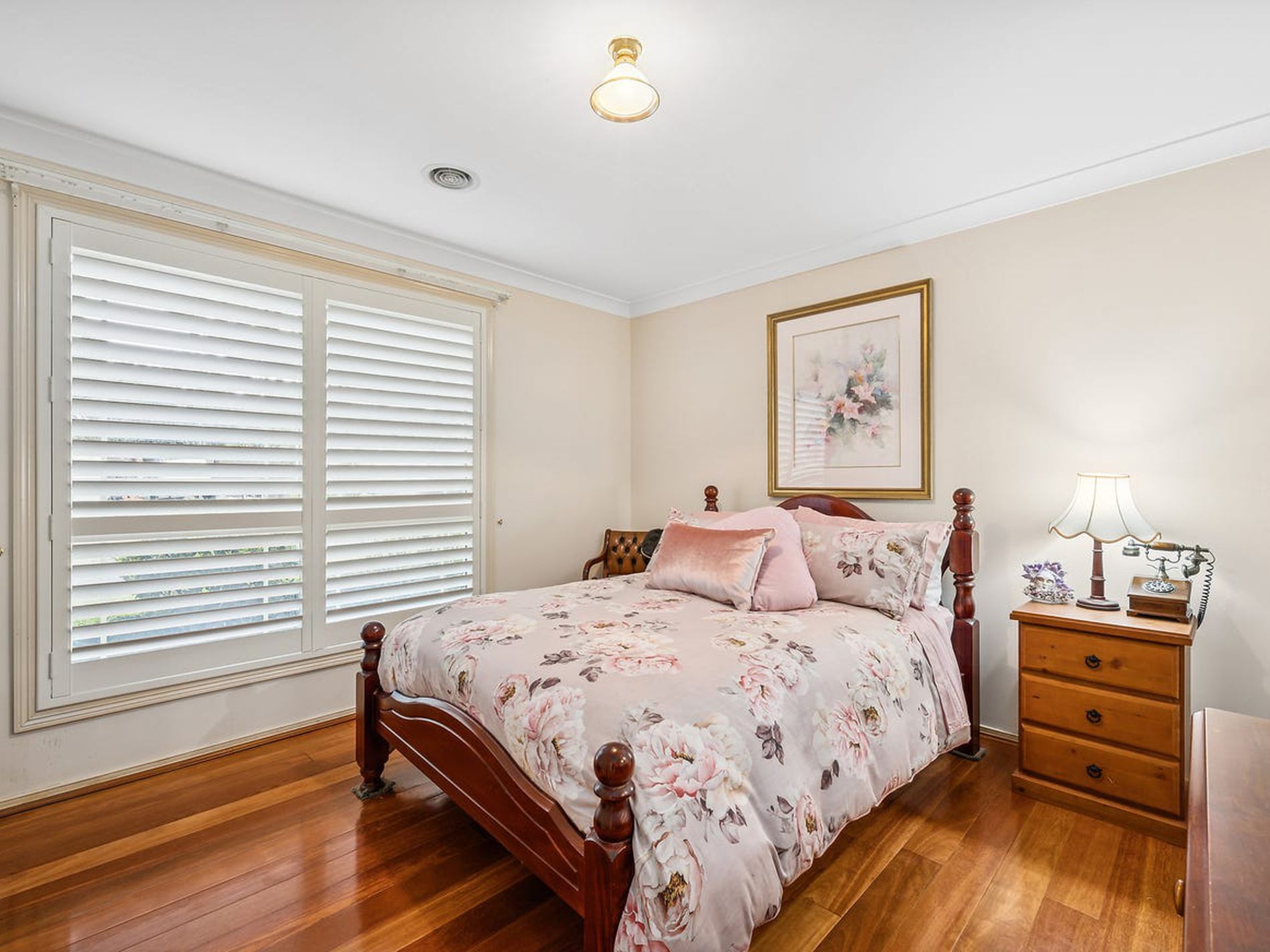 2A Anderson Avenue, Bullaburra