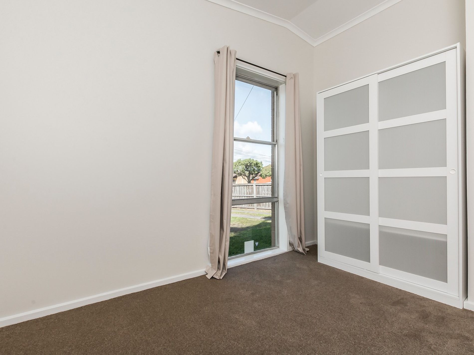 38 Carmarthen Drive, Corio