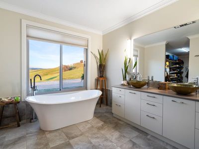 64 Hore Road, Bowna