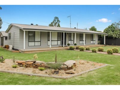 118 Cathundril Street, Narromine