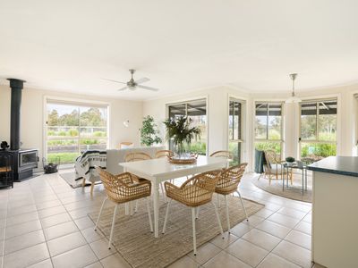 16 Parkers Lane, Woodend