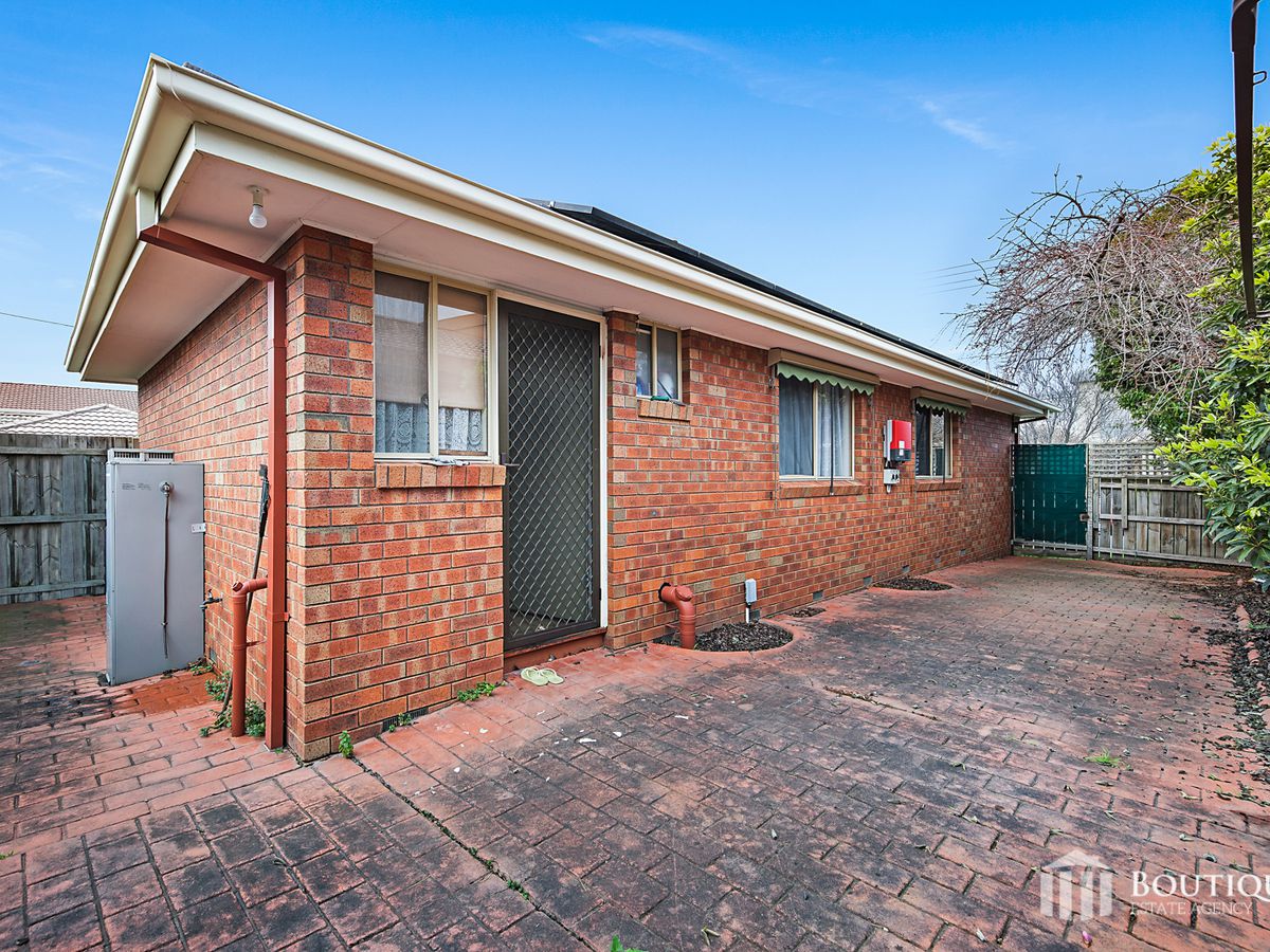 1 / 84 Mckeon Circuit, Dandenong North