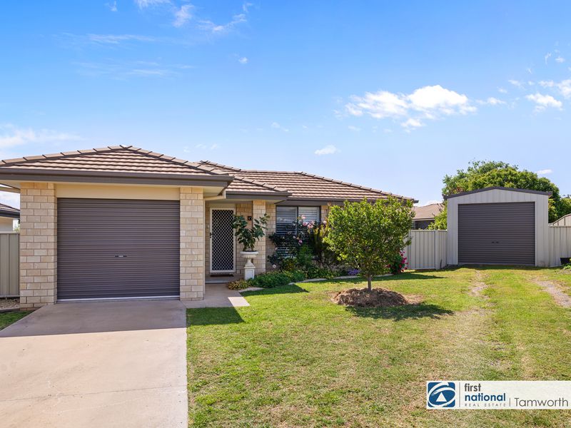 6 Coolamon Close, Tamworth