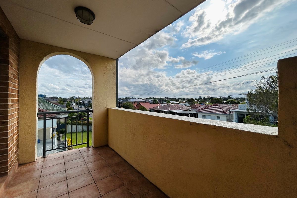 2 / 120  Platform Street, Lidcombe