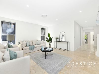 111 Gungah Bay Road, Oatley