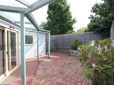 4 Sutherland Street, Geelong