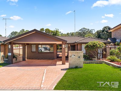 13 Tuga Place, Glenmore Park