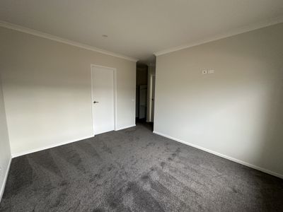 8 Sommerville Boulevard, Warrnambool