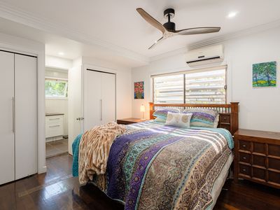 10 Brooke Avenue, Southport