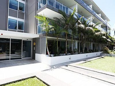 33-37 Madang Cres, Runaway Bay