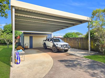 37 Holm Street, Atherton