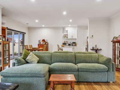 unit 2 / 28 Gordon Crescent, Romsey