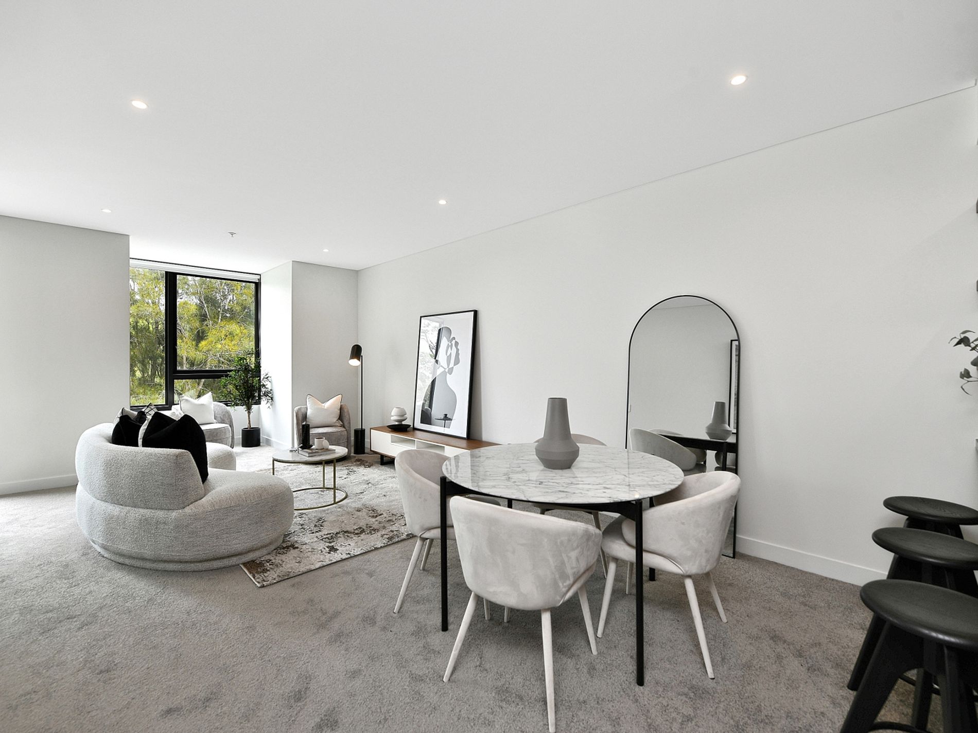 316 / 1A The Crescent, Forest Lodge