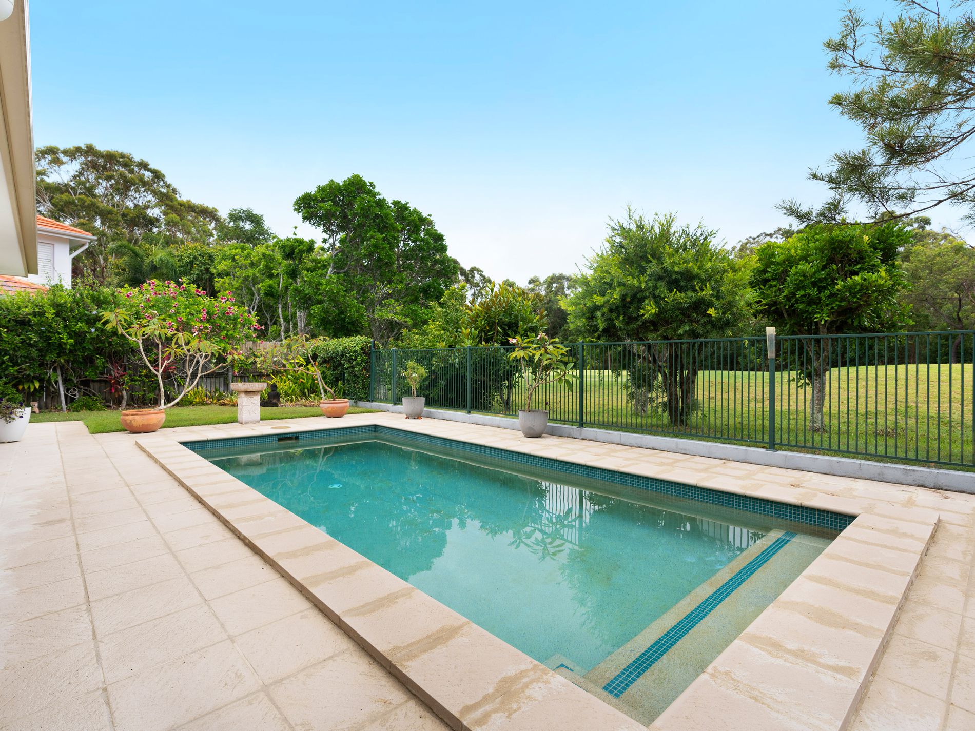 50 Lakeside Drive, Peregian Springs