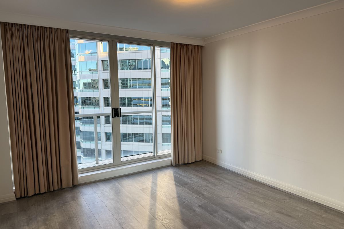 1007 / 8 Brown Street, Chatswood