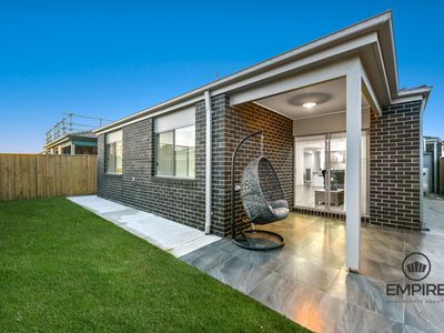 18 Favero Street, Clyde North