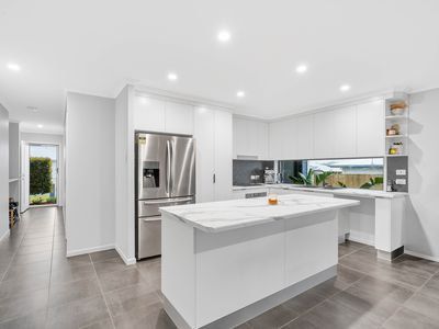 30 Palmetto Crescent, Rural View