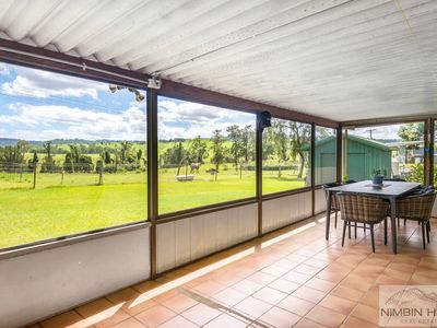 950 Ettrick Road, Ettrick