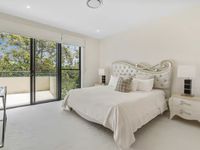 59 Theatre Drive, Benowa