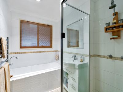 28 Mahogany Street, Raceview