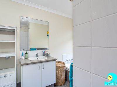 65 Blackwood Meander, Yanchep