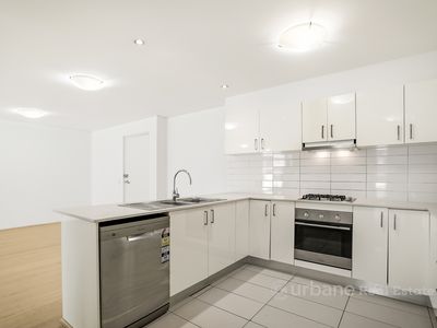 27 / 8 Marlborough Road, Homebush West