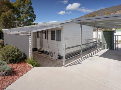 5 Pearce Court, Tallangatta