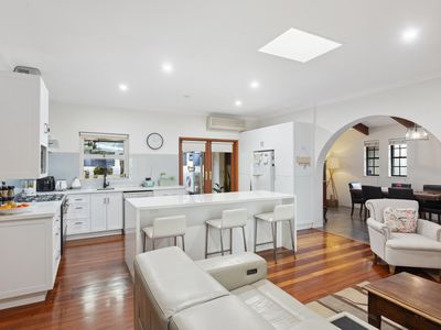 4 Kateena Road, City Beach