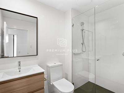 802 / 36 Kitchener Parade, Bankstown