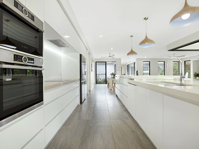 32 Iridescent Drive, Trinity Park