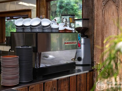 Teakwood Cafe