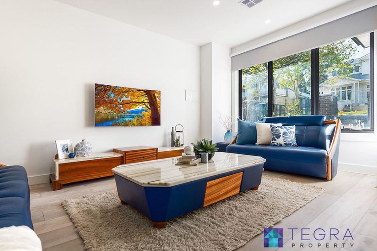 2 / 4 Felix Street, Surrey Hills