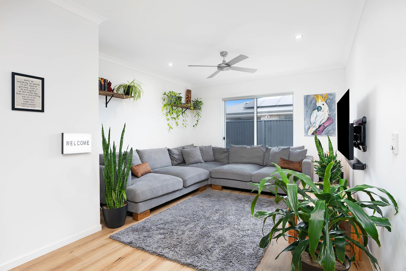 Photo 3 of 12, 29 Bendemeer Way, Palmview