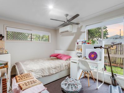 32 Lilly Crescent, Kallangur