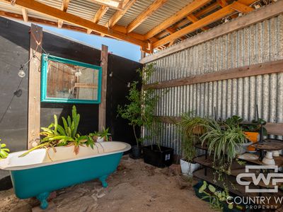 1986 Pindari Dam Road, Pindaroi