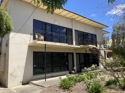 2 / 90 McKillop Street, Geelong