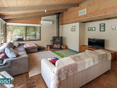 16 Scullys Lane, Heathcote