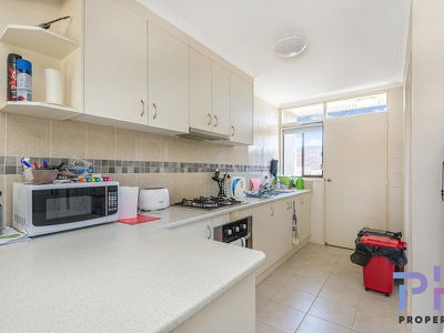 2 / 30 Pilcher Street, Strathdale