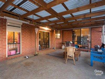 7 Meredith Crescent, Hampton Park