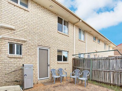2 / 99 Barbaralla Drive, Springwood