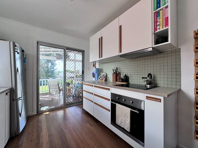 30 Campbell St, Scarborough