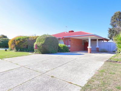 3 Pingrup Court , Waikiki
