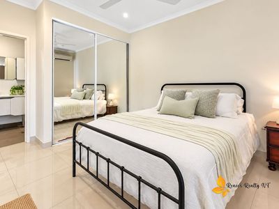 303 / 250 Farrar Boulevard, Johnston