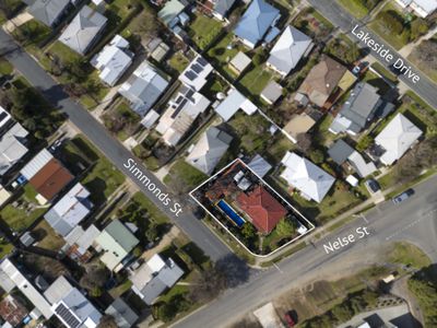 2 Simmonds Street, Mount Beauty