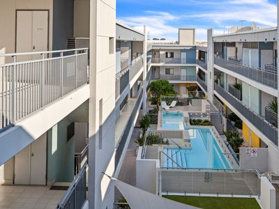 68 / 23 Junction Boulevard, Cockburn Central