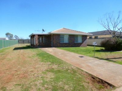 11 Savoy Court, Kingaroy