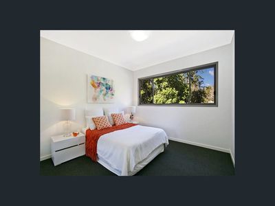 12 Henry Street, Chapel Hill